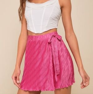 Barbiecore Hot Pink Plisse Satin Faux-Wrap Mini Skort - Sz Medium - Lulus